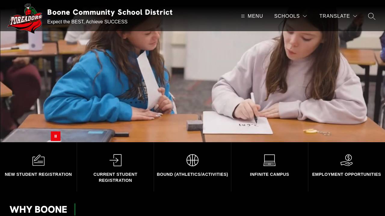 Boone Comm School District website screenshot