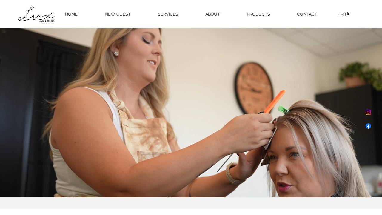 Lux Salon Studio website screenshot